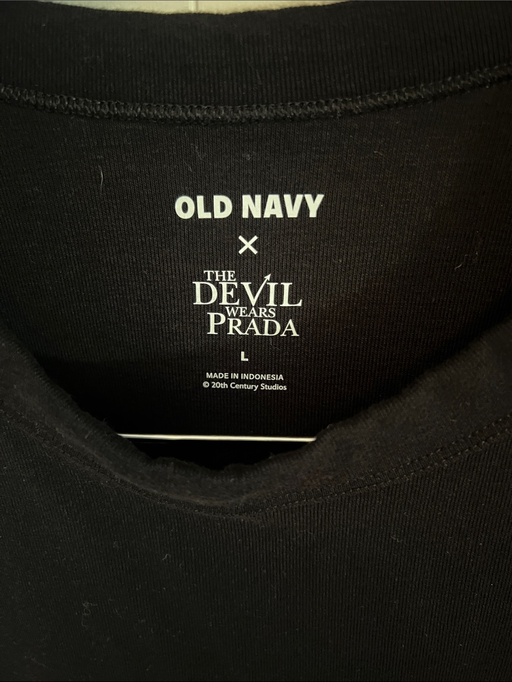 2/$7 Devil Wears Prada Tee - Picture 2 of 3